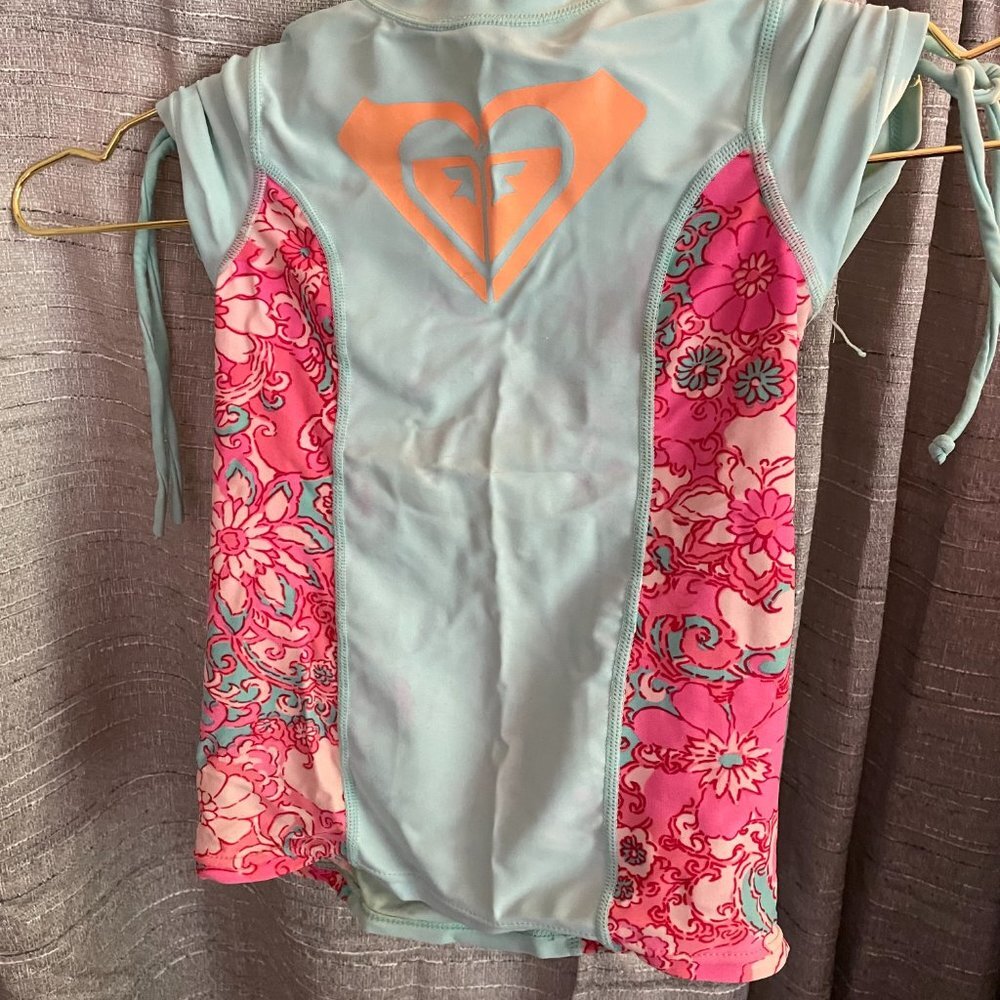 Girls Heart Blue /Pink Swim Top extra small 4t/5t